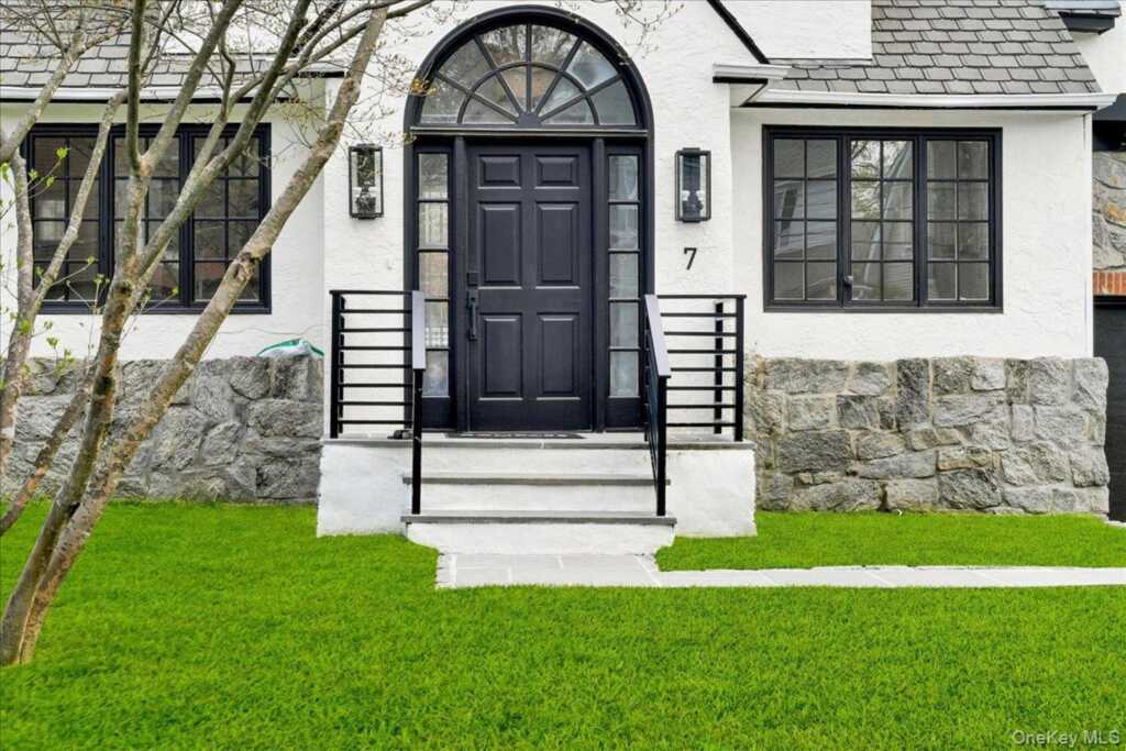 7 Fernwood Avenue, Rye, NY 10580 - Photo 39 of 43