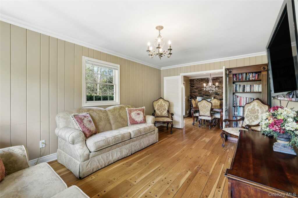 35 Mayer Drive, Suffern, NY 10901 - Photo 13 of 34