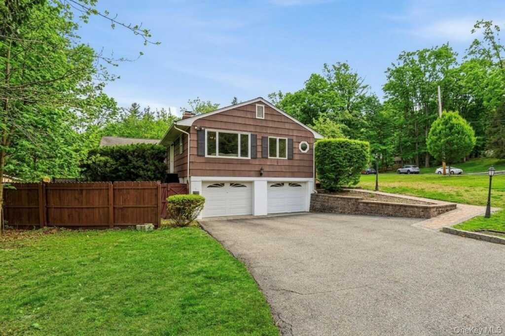 35 Mayer Drive, Suffern, NY 10901 - Photo 31 of 34