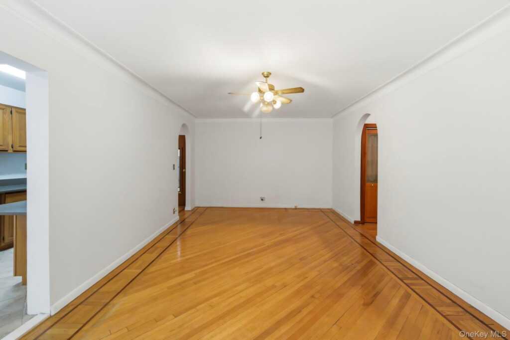 1 Broad Parkway, Unit #3M, White Plains, NY 10601 - Photo 2 of 10