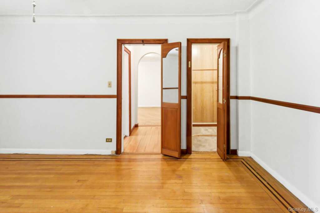 1 Broad Parkway, Unit #3M, White Plains, NY 10601 - Photo 8 of 10