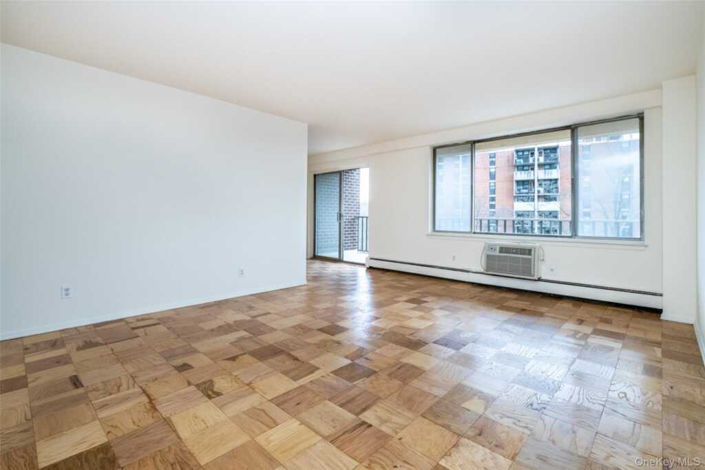 125 Lake Street, Unit #9-B South, White Plains, NY 10604 - Photo 13 of 32