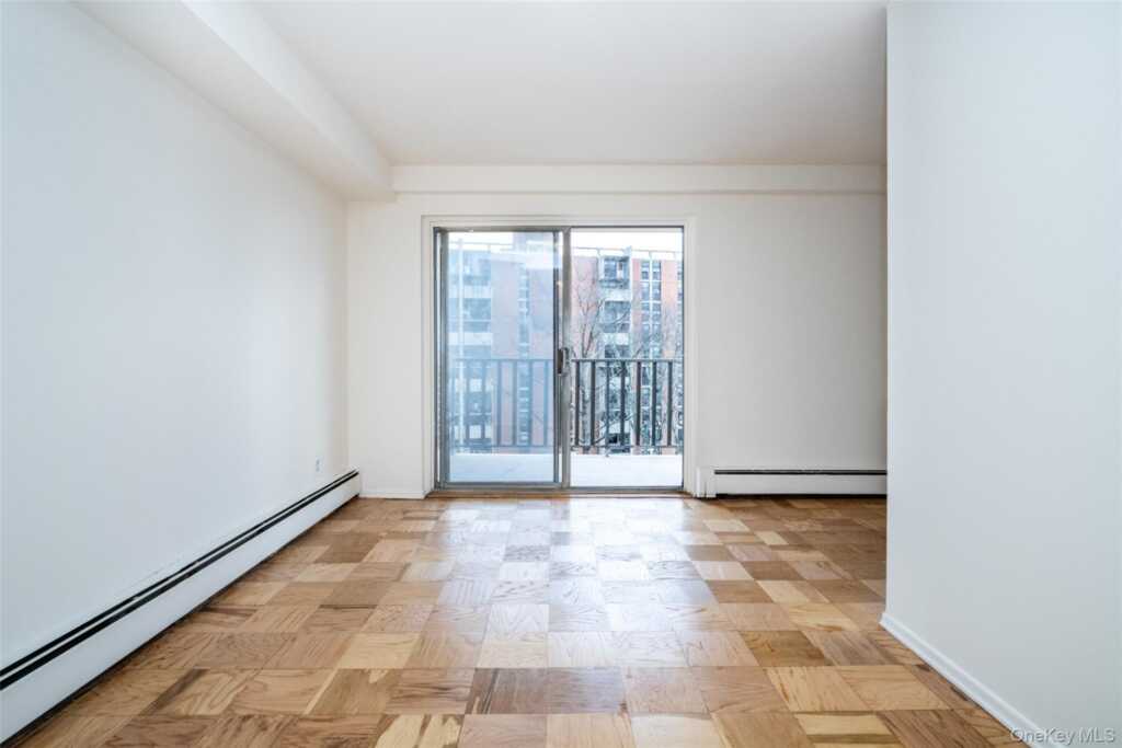 125 Lake Street, Unit #9-B South, White Plains, NY 10604 - Photo 16 of 32