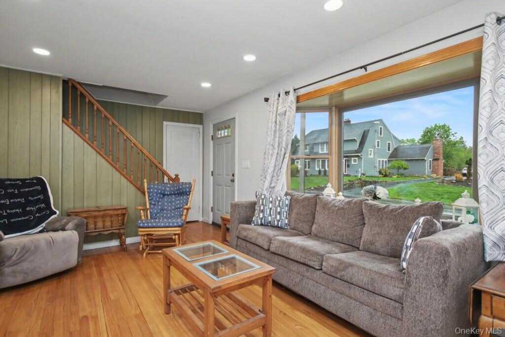 24 Convent Road, Nanuet, NY 10954 - Photo 13 of 50