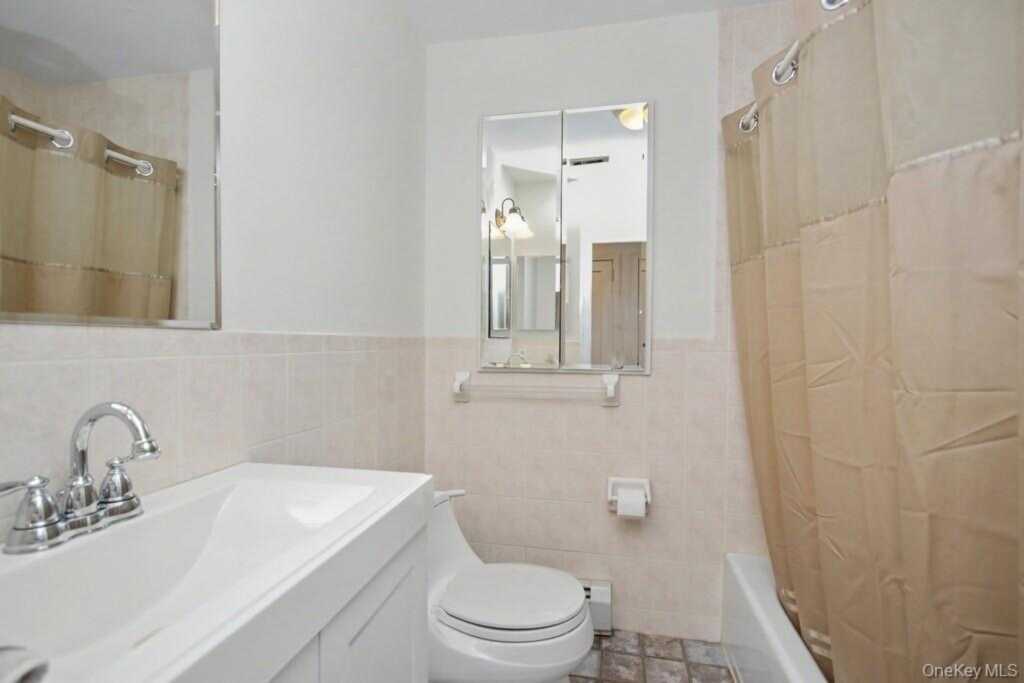 24 Convent Road, Nanuet, NY 10954 - Photo 16 of 50