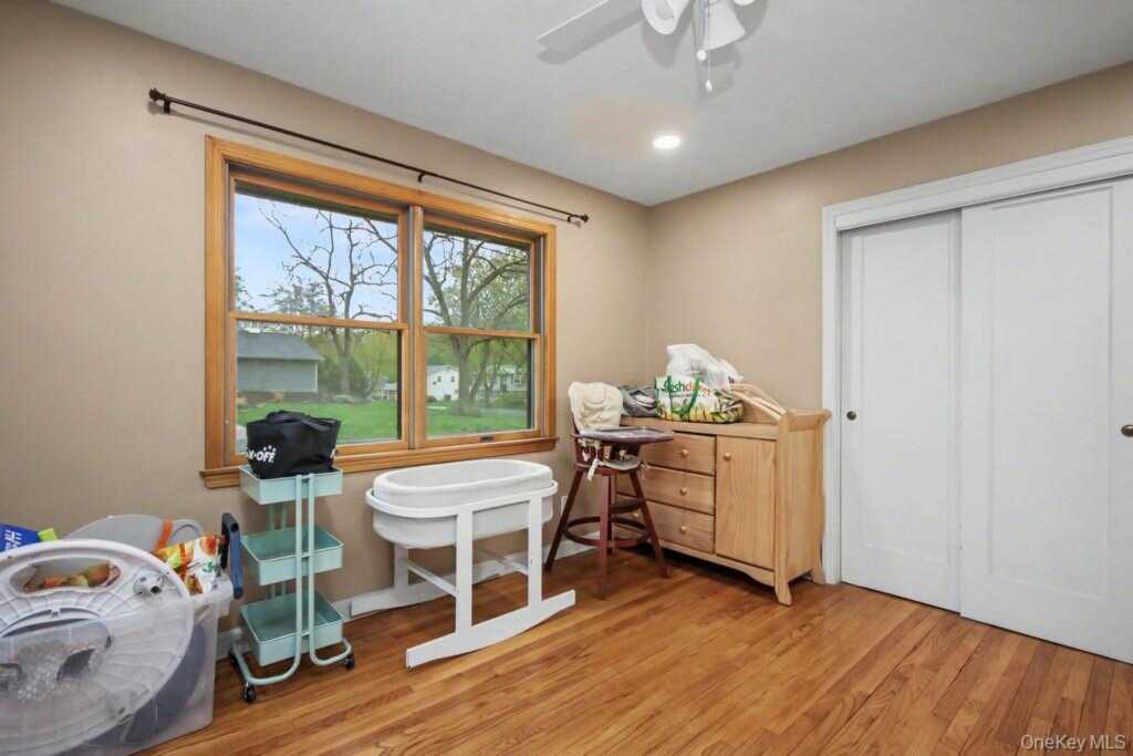 24 Convent Road, Nanuet, NY 10954 - Photo 17 of 50