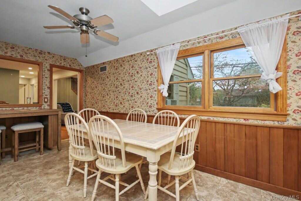 24 Convent Road, Nanuet, NY 10954 - Photo 29 of 50