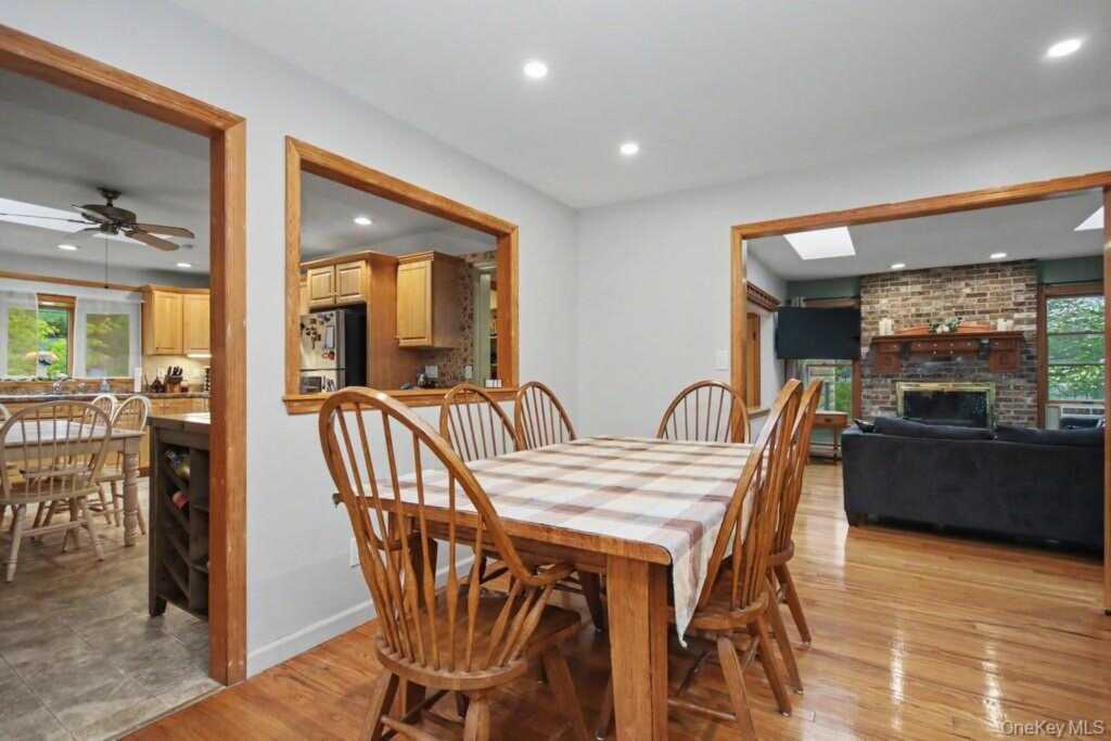 24 Convent Road, Nanuet, NY 10954 - Photo 42 of 50