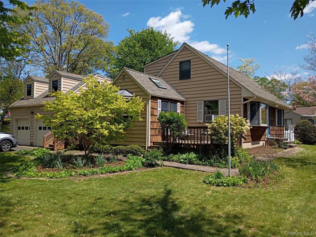 24 Convent Road, Nanuet, NY 10954 - Photo 44 of 50