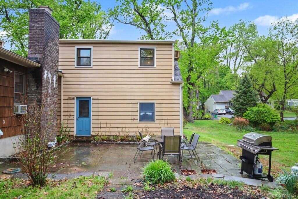 24 Convent Road, Nanuet, NY 10954 - Photo 48 of 50