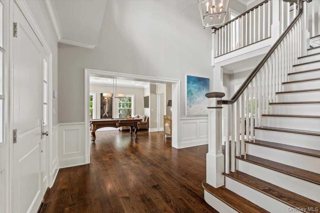81 Wappanocca Avenue, Rye, NY 10580 - Photo 3 of 27
