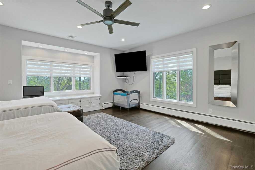 12 Rollingwood Drive, New City, NY 10956 - Photo 26 of 50