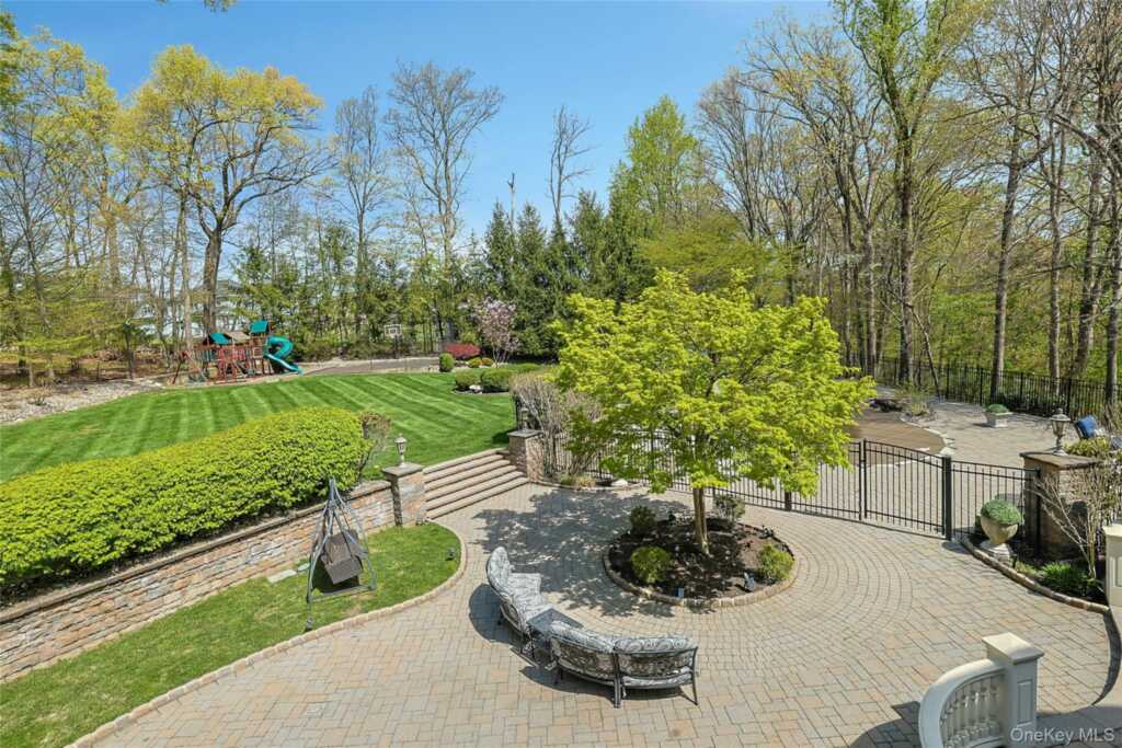 12 Rollingwood Drive, New City, NY 10956 - Photo 44 of 50