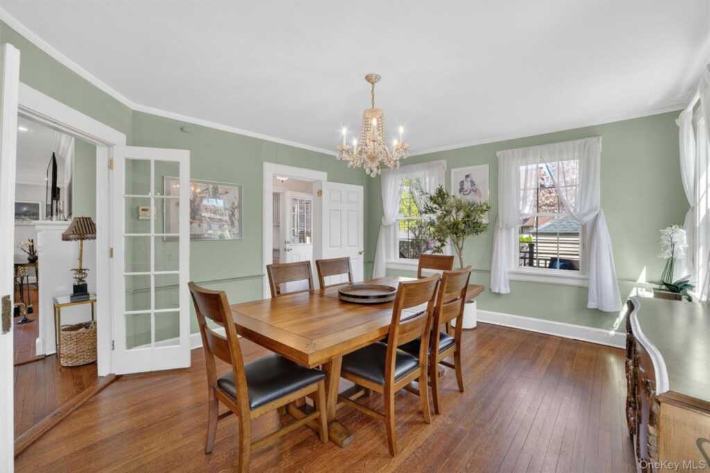 187 Longview Avenue, White Plains, NY 10605 - Photo 15 of 48