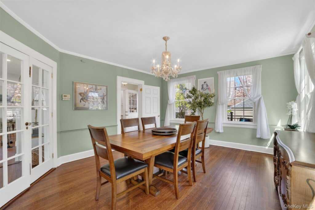 187 Longview Avenue, White Plains, NY 10605 - Photo 16 of 48