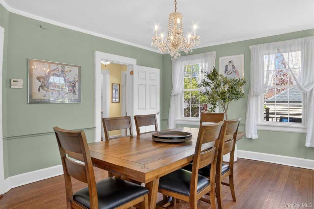 187 Longview Avenue, White Plains, NY 10605 - Photo 18 of 48