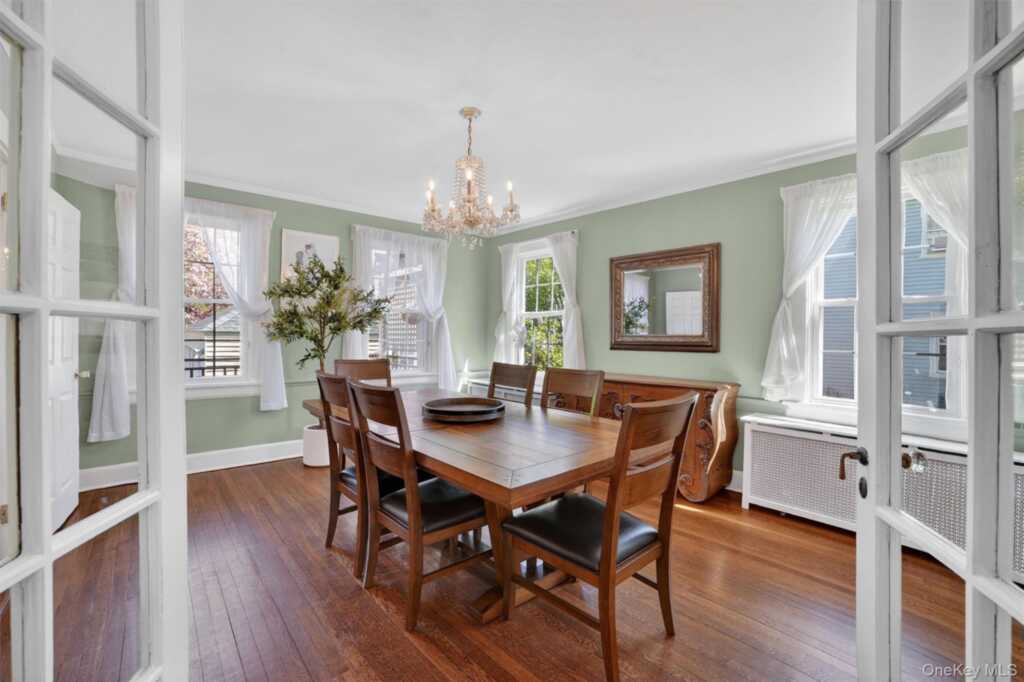 187 Longview Avenue, White Plains, NY 10605 - Photo 19 of 48