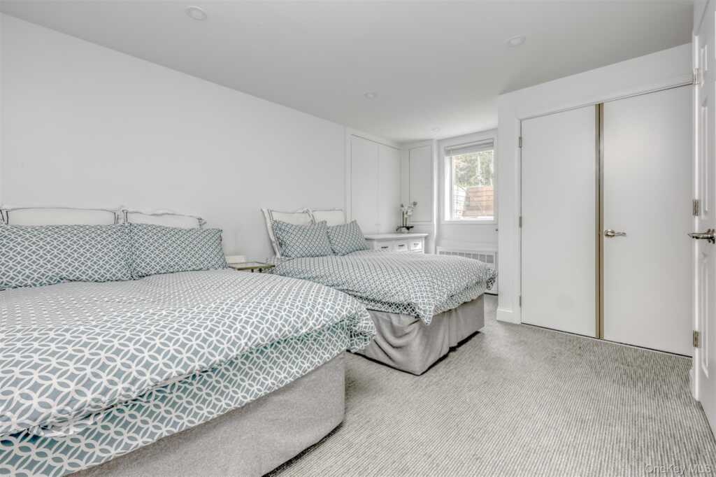 4 Birdie Drive, Suffern, NY 10901 - Photo 26 of 39