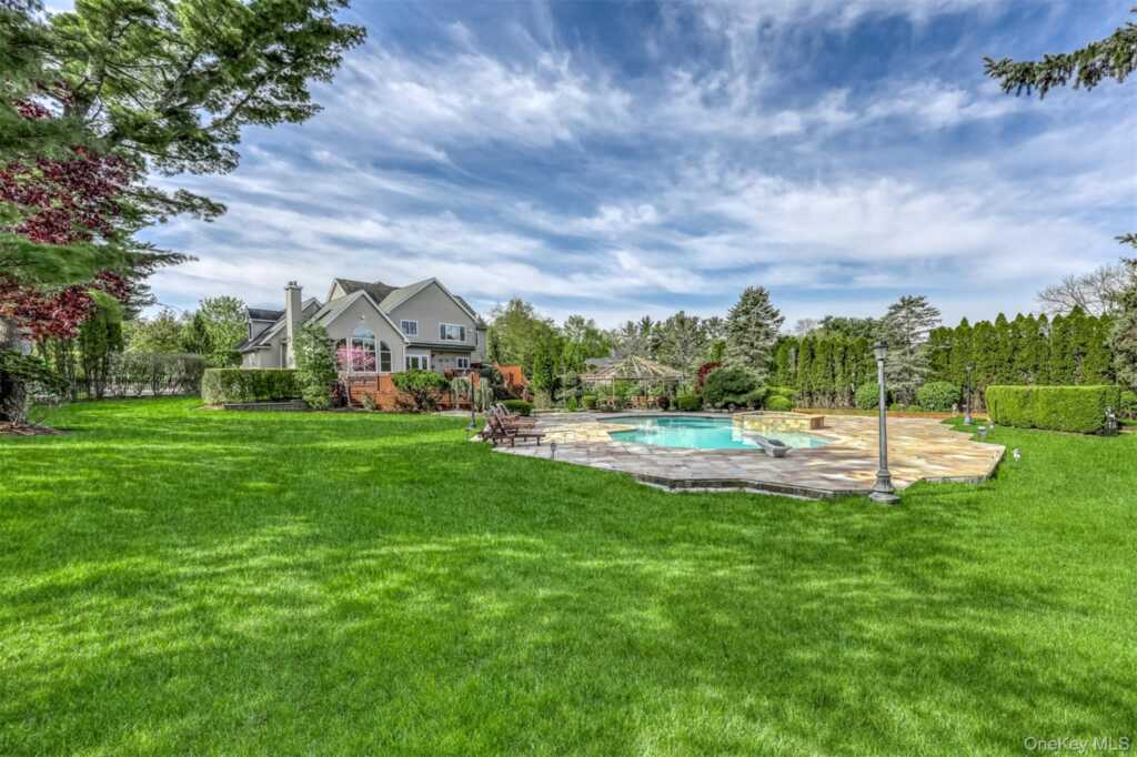 4 Birdie Drive, Suffern, NY 10901 - Photo 31 of 39