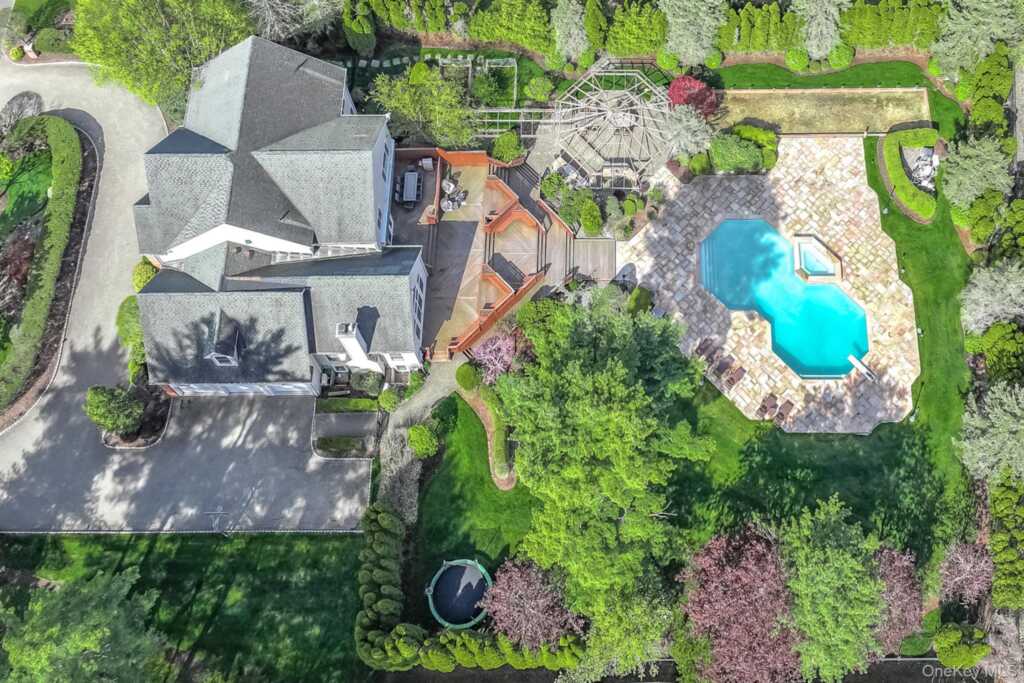 4 Birdie Drive, Suffern, NY 10901 - Photo 34 of 39