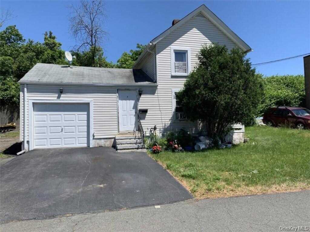 4 Tallman Place, Suffern, NY 10901