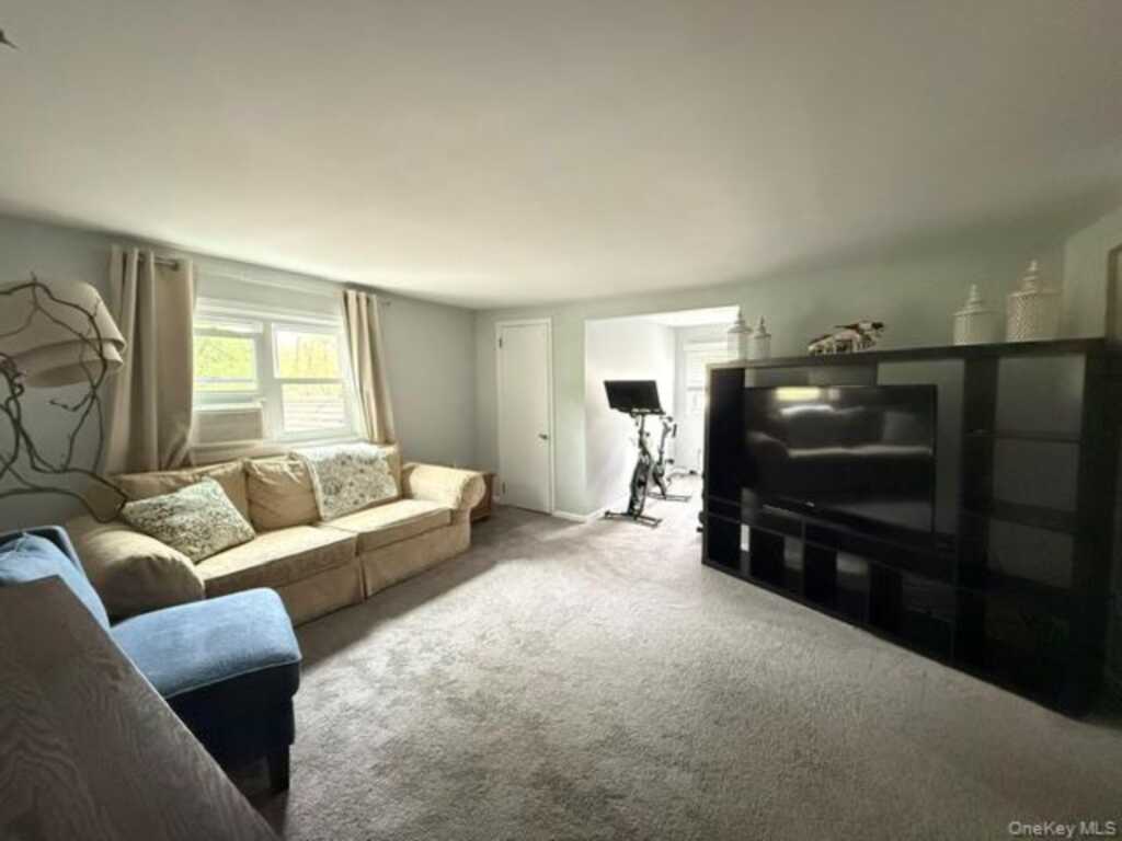57 E Hall Avenue, Unit #2 FL, New City, NY 10956 - Photo 4 of 20