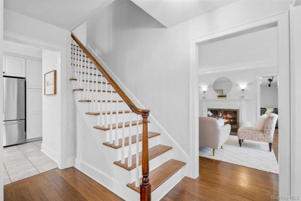 213 N Barry Avenue, Rye, NY 10543 - Photo 11 of 47
