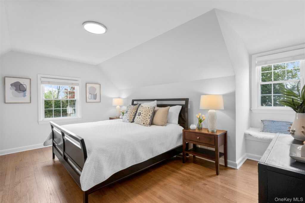 213 N Barry Avenue, Rye, NY 10543 - Photo 19 of 47
