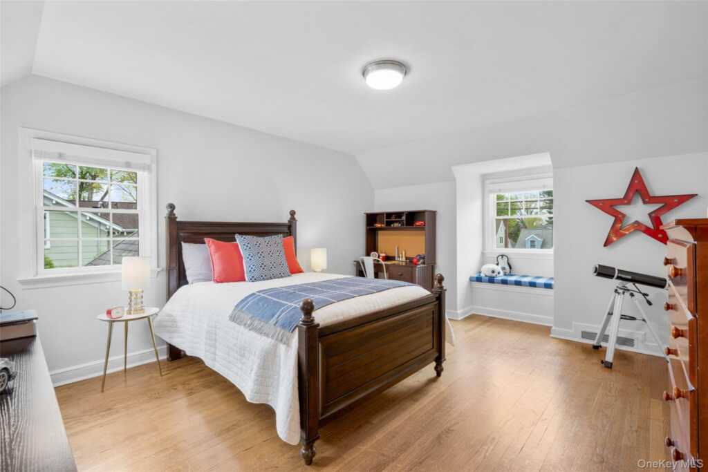 213 N Barry Avenue, Rye, NY 10543 - Photo 21 of 47