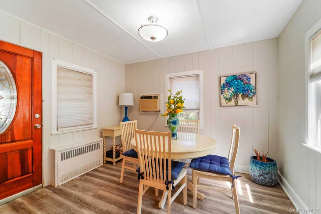 30 Pine Lane, New City, NY 10956 - Photo 10 of 34