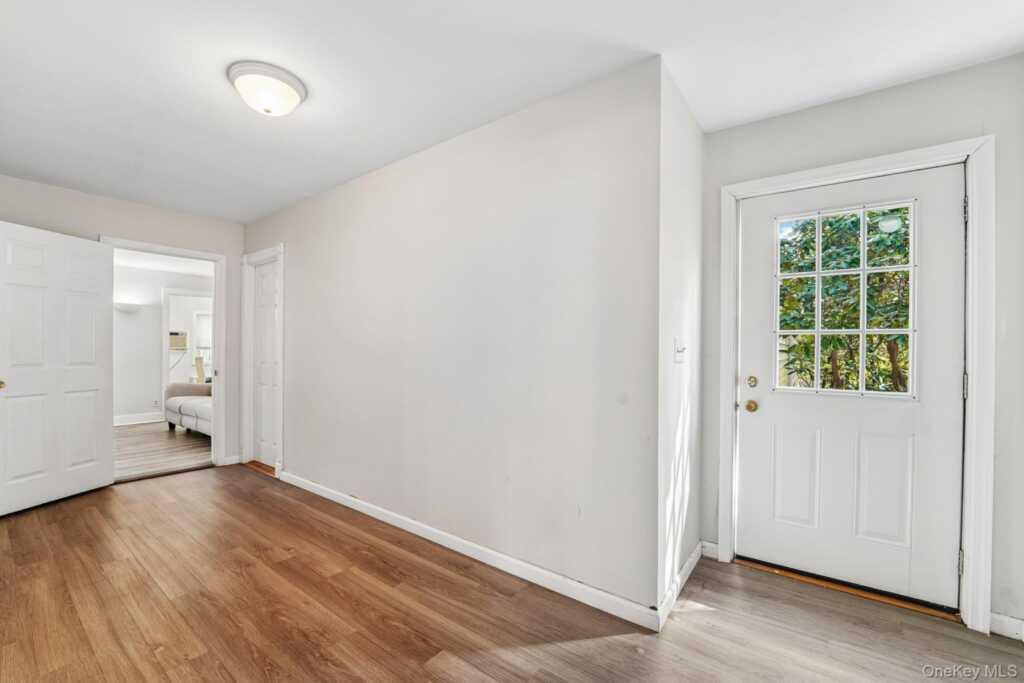 30 Pine Lane, New City, NY 10956 - Photo 16 of 34