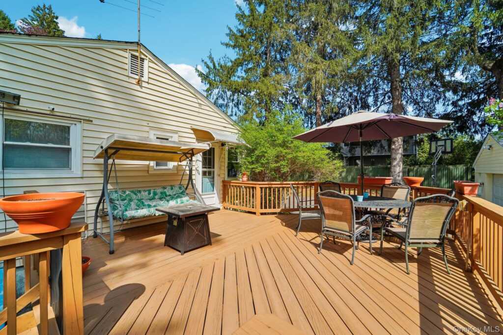 30 Pine Lane, New City, NY 10956 - Photo 30 of 34