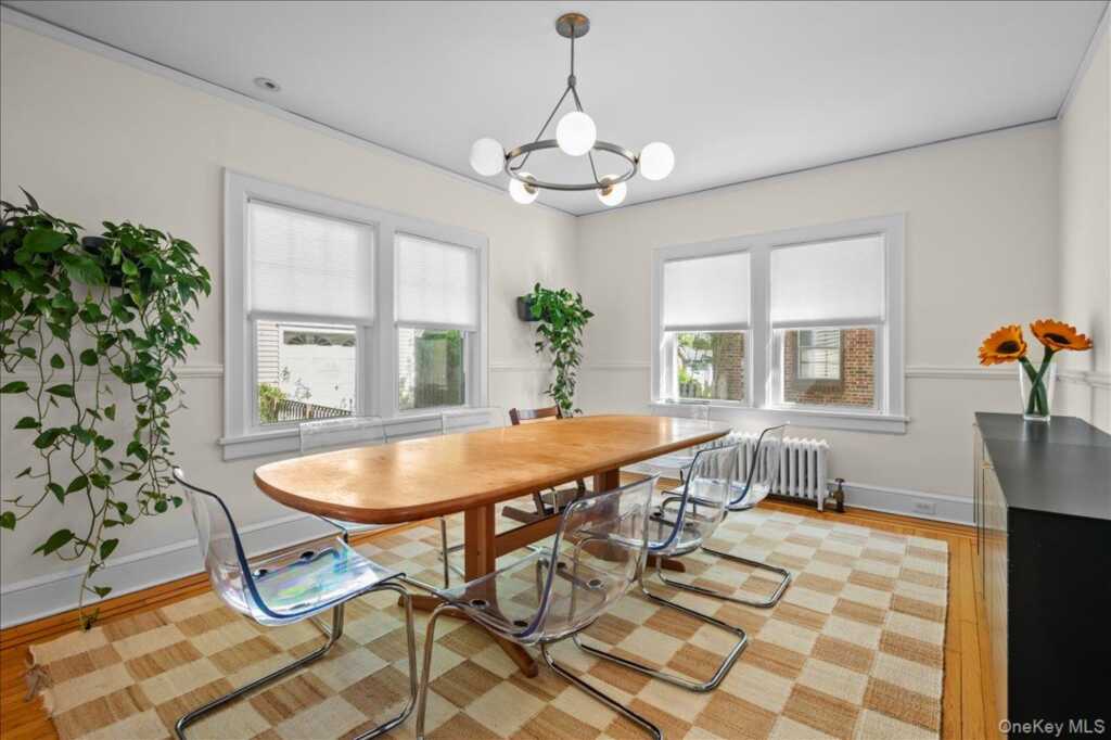 54 Ogden Avenue, White Plains, NY 10605 - Photo 12 of 47