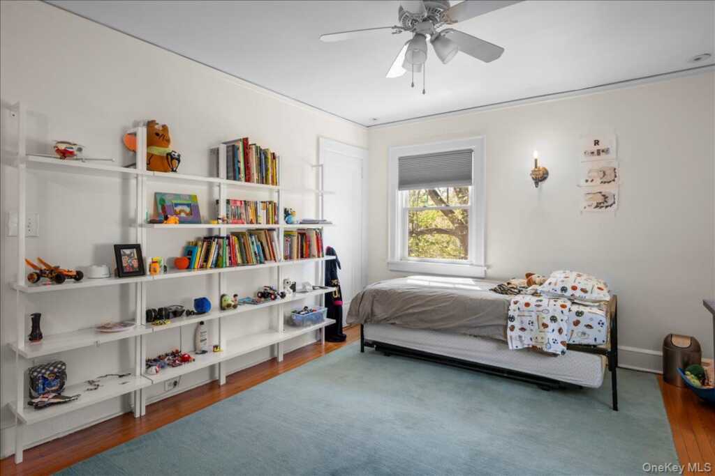 54 Ogden Avenue, White Plains, NY 10605 - Photo 29 of 47