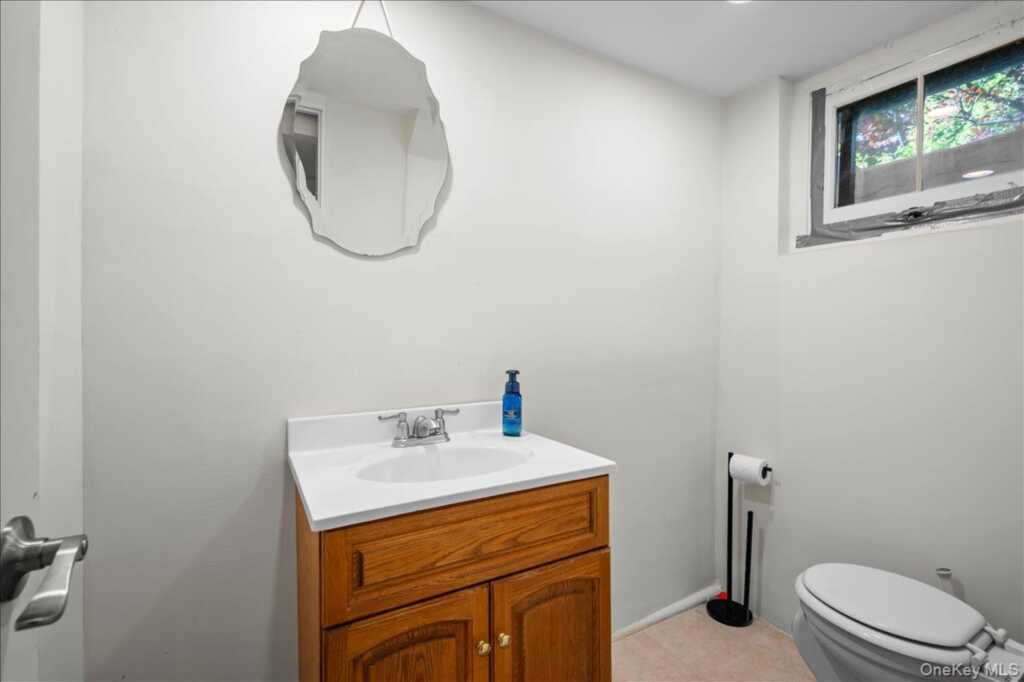 54 Ogden Avenue, White Plains, NY 10605 - Photo 37 of 47