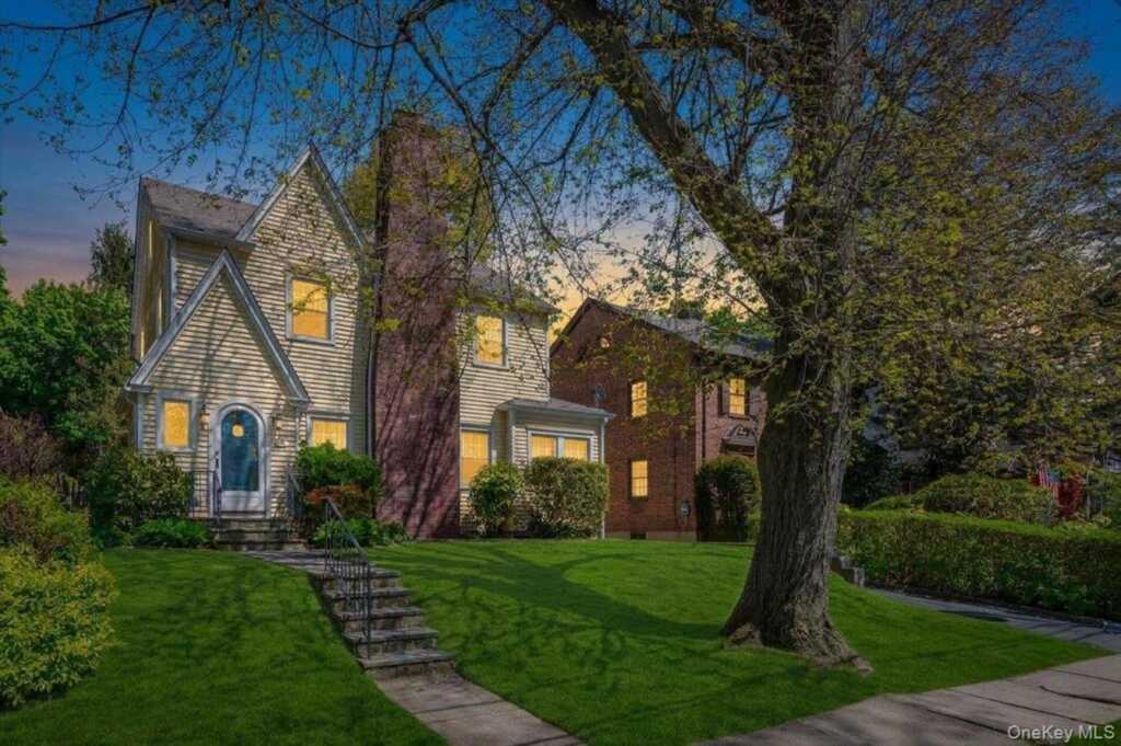 54 Ogden Avenue, White Plains, NY 10605 - Photo 38 of 47