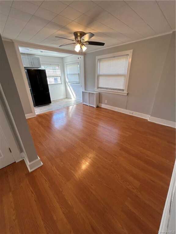 72 Soundview Street, Unit #2, New Rochelle, NY 10805 - Photo 3 of 19