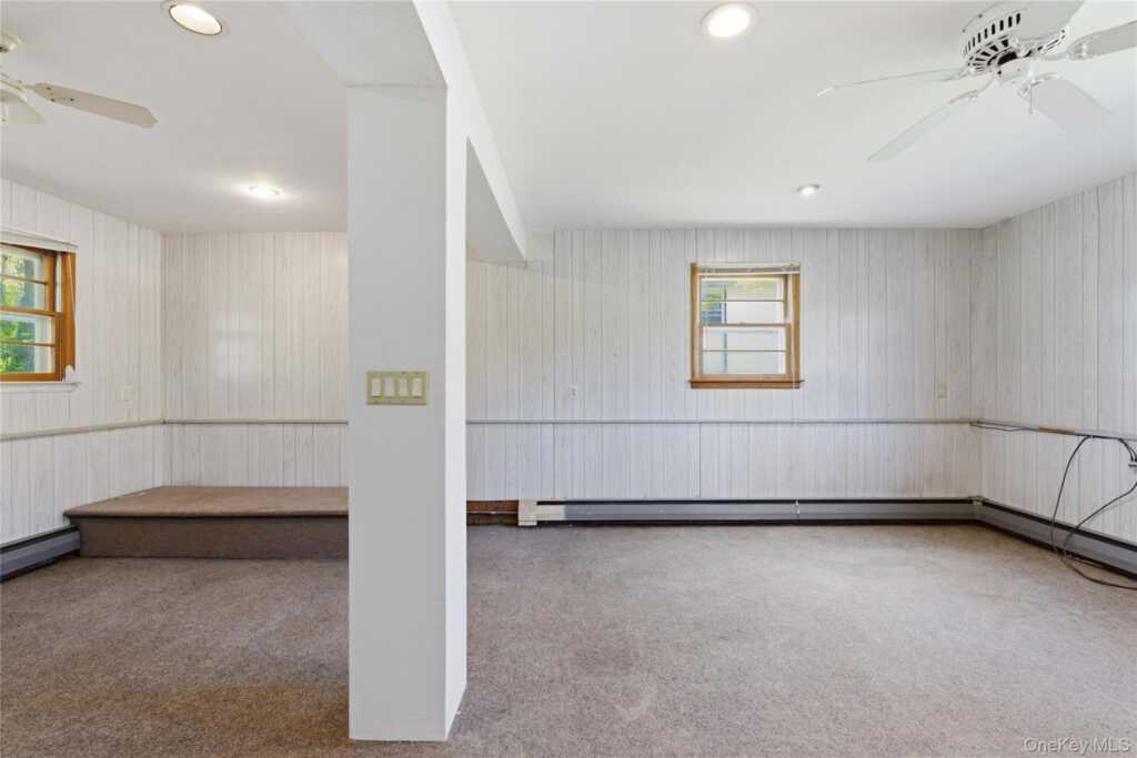 400 S Little Tor Road, New City, NY 10956 - Photo 13 of 18