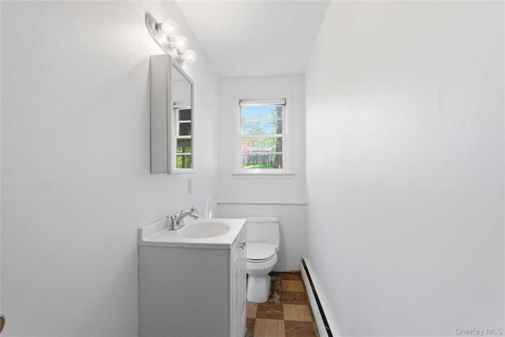 400 S Little Tor Road, New City, NY 10956 - Photo 14 of 18