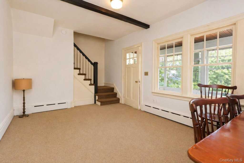 211 Old Middletown Road, Pearl River, NY 10965 - Photo 7 of 38