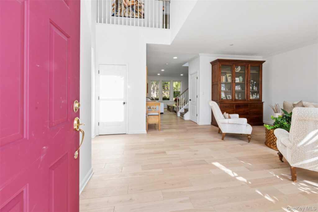 40 Bellefair Road, Rye, NY 10573 - Photo 3 of 45