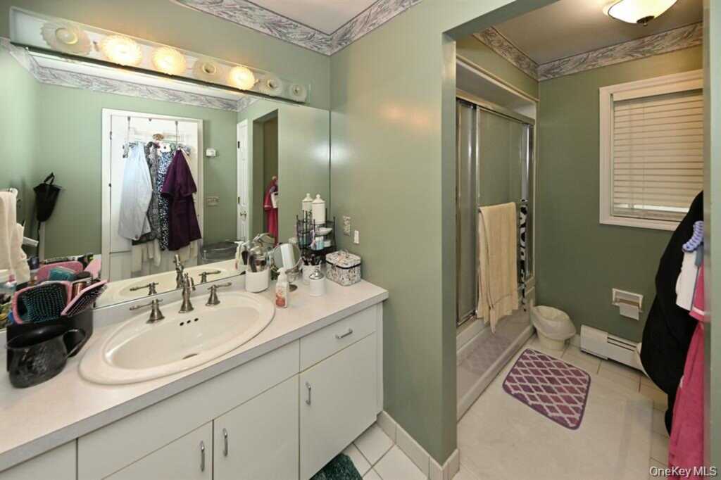 17 E Stemmer Lane, Suffern, NY 10901 - Photo 18 of 27