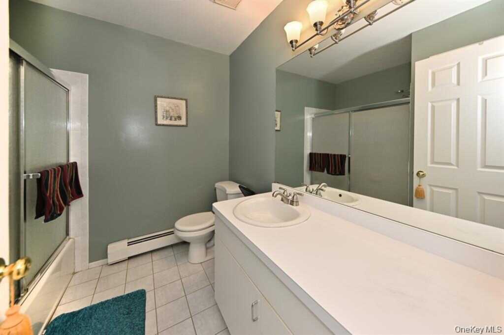 17 E Stemmer Lane, Suffern, NY 10901 - Photo 19 of 27