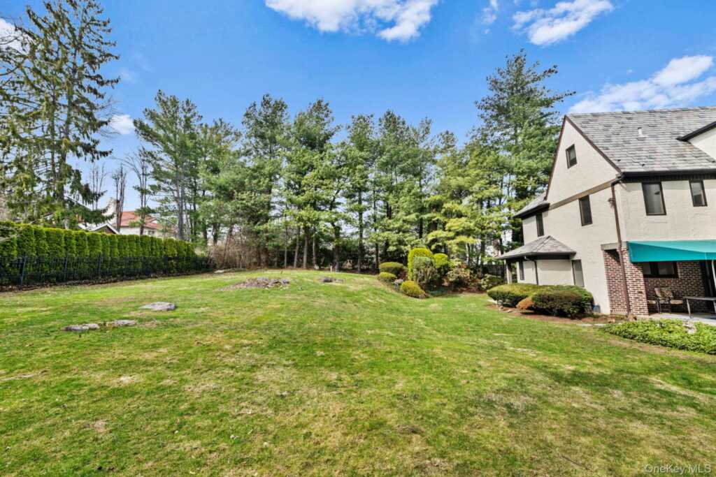 44 Fenimore Road, New Rochelle, NY 10804 - Photo 35 of 46
