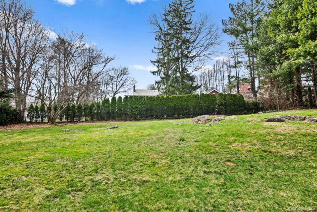 44 Fenimore Road, New Rochelle, NY 10804 - Photo 36 of 46