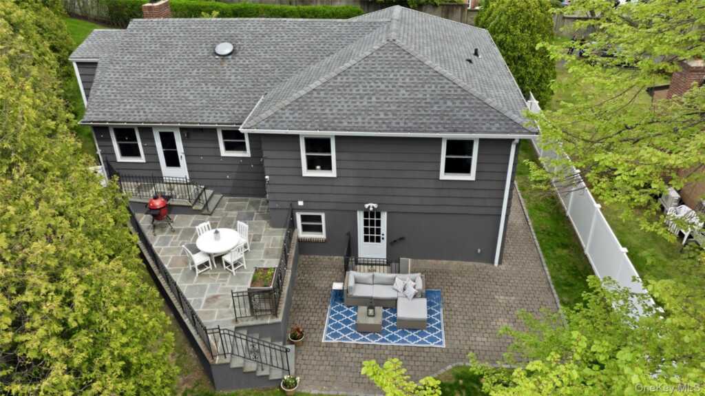 189 Lawn Terrace, Rye, NY 10543 - Photo 30 of 43