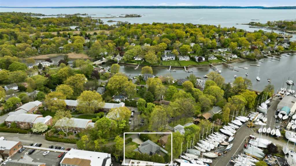 189 Lawn Terrace, Rye, NY 10543 - Photo 38 of 43