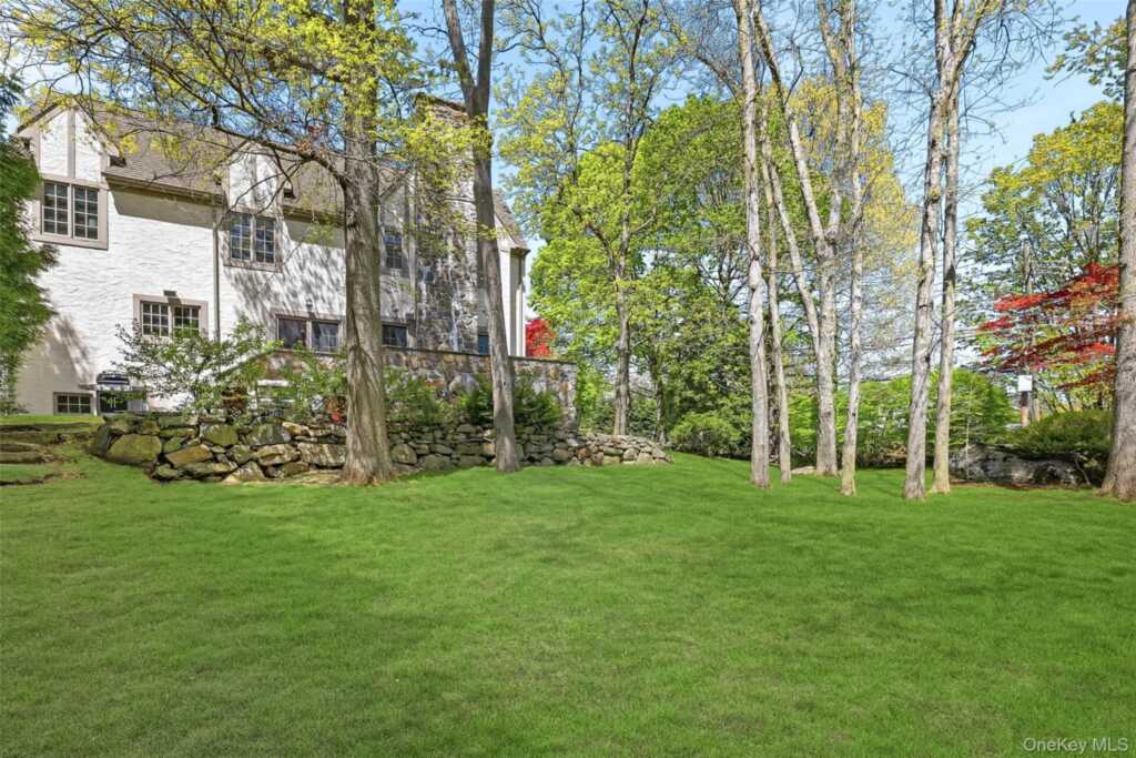 138 Oakland Beach Avenue, Rye, NY 10580 - Photo 19 of 22