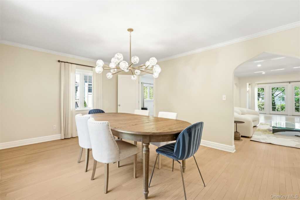 138 Oakland Beach Avenue, Rye, NY 10580 - Photo 9 of 22