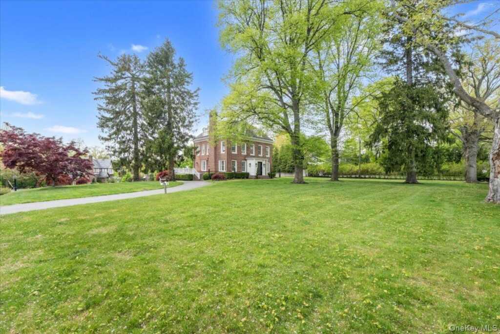 1162 North Avenue, New Rochelle, NY 10804 - Photo 28 of 34